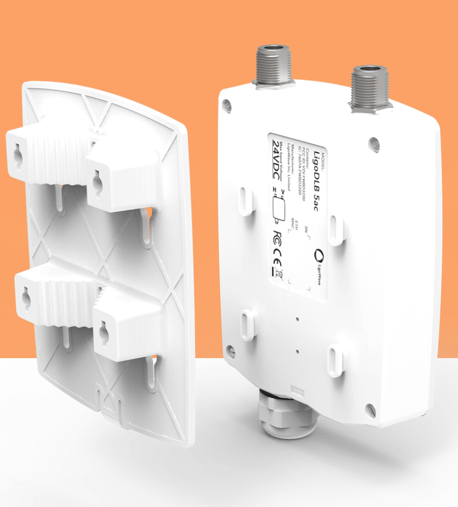 LigoWave DLB-5AC 5 GHz PTMP bridge, 500+ Mbps with N-Connectors