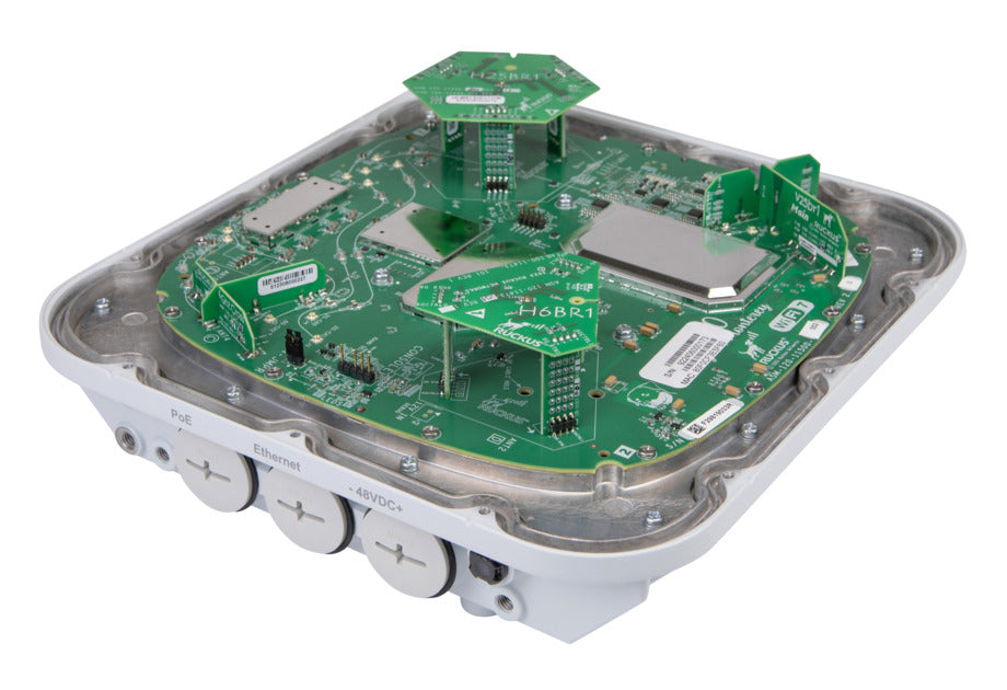 Ruckus T670 Tri Band Wi-Fi 7 Outdoor AP